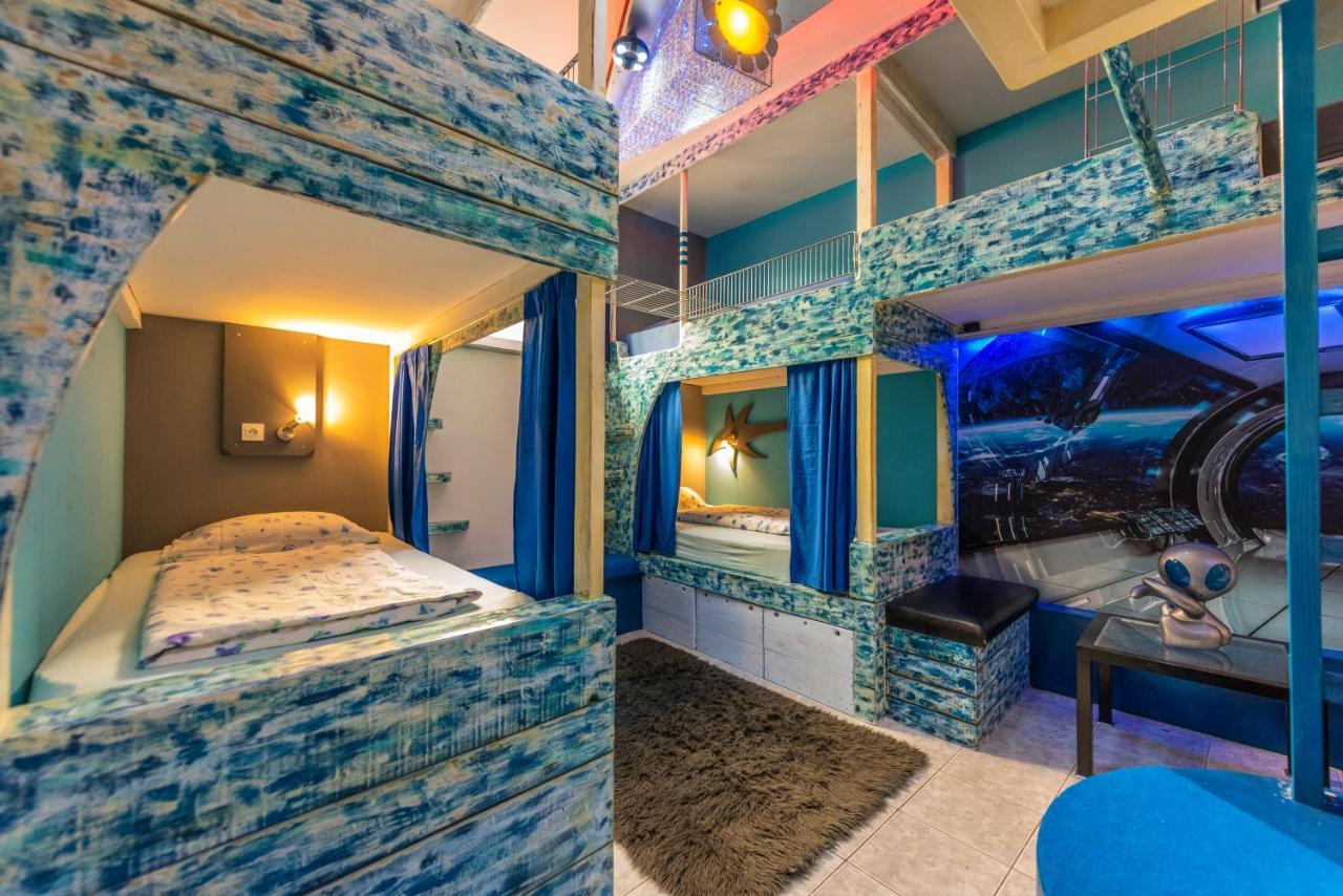 Ricardo Team-hostel *